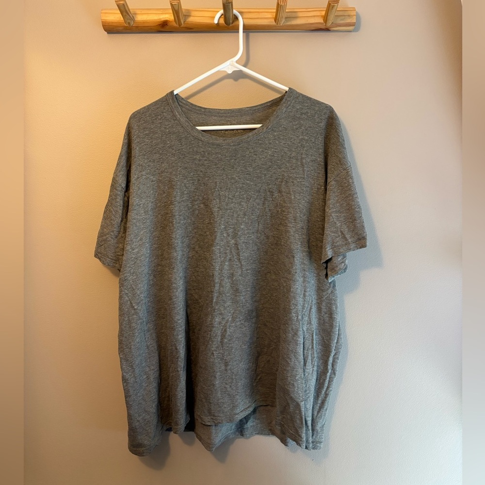 Men’s Gray Short Sleeve Tee Shirt
